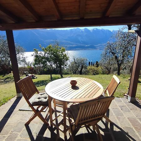 Appartamenti Helios Limone sul Garda Exterior photo