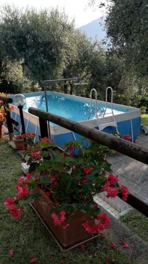 Appartamenti Helios Limone sul Garda Exterior photo